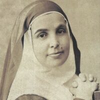 Santa Ângela da Cruz, Virgem